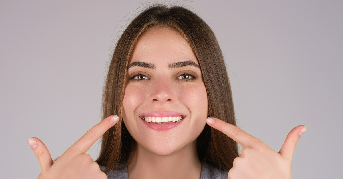 Hollywood Smile